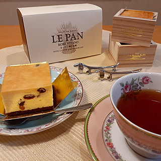 机/大阪/お土産/ル・パン神戸北野/ベイクドチーズケーキ...などのインテリア実例 - 2020-01-31 21:57:07