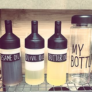 キッチン/オイルボトル/自作ラベル/100均/男前...などのインテリア実例 - 2015-08-28 21:44:52