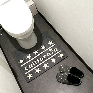 スリッパ しまむらのトイレマットのインテリア実例 Roomclip ルームクリップ