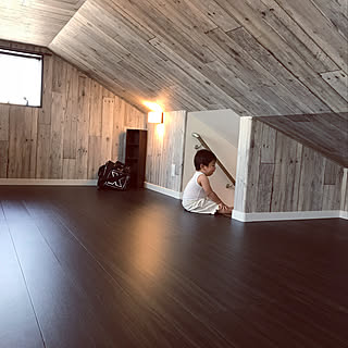 屋根裏部屋 子どものいる暮らしのインテリア実例 Roomclip ルームクリップ
