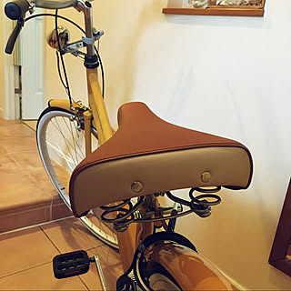 自転車 サドルのおしゃれなアレンジ 飾り方のインテリア実例 Roomclip ルームクリップ 自転車 サドルのおしゃれなアレンジ 飾り方のインテリア実例 Roomclip ルームクリップ