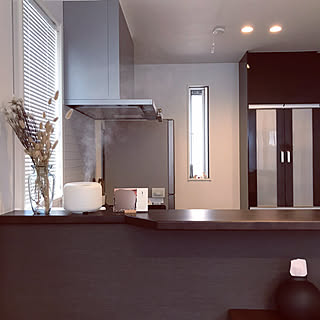 グリーンのある暮らし/シンプル/グレー/フラワーベース/カウンターキッチン...などのインテリア実例 - 2020-01-22 10:39:27