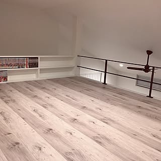 勾配天井 二階リビングのインテリア実例 Roomclip ルームクリップ