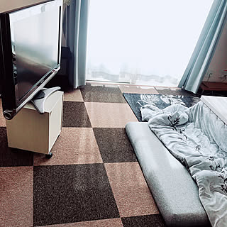 タイルカーペット カインズのおしゃれなアレンジ 飾り方のインテリア実例 Roomclip ルームクリップ