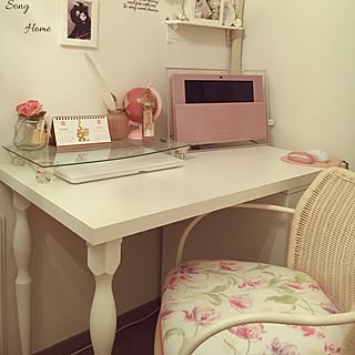 机/IKEA/LAURA ASHLEY/ローラアシュレイ/セリア...などのインテリア実例 - 2016-09-19 03:00:35