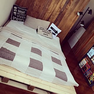 女性の、Other、家族住まいの「ベッド周り」についてのインテリア実例