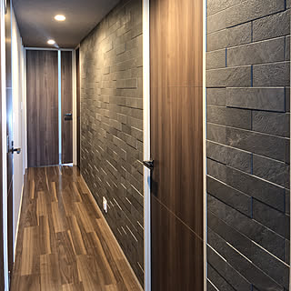 壁 天井 玄関入ってすぐのインテリア実例 Roomclip ルームクリップ