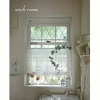 洗面所 窓から見える緑が好き のインテリア実例 Roomclip ルームクリップ 洗面所 窓から見える緑が好き のインテリア実例 Roomclip ルームクリップ