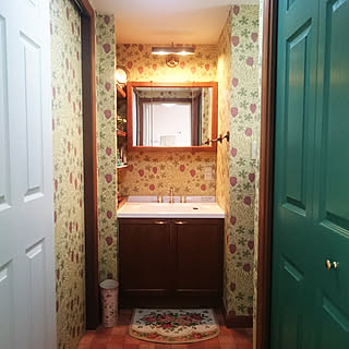 女性の、、の「バス/トイレ」についてのインテリア実例