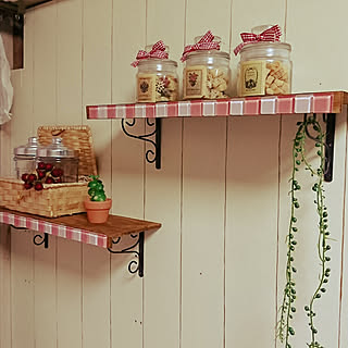 キッチン/ウォールシェルフ/ガラスタイル/セリア/ダイソー...などのインテリア実例 - 2017-08-10 22:45:13