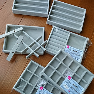 トレイ ダイソー アクセサリー