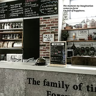 キッチン/コンクリート壁紙/瓶収納/板壁風/ソフトクリームは食品サンプル/セリアプラ容器...などのインテリア実例 - 2017-03-08 09:41:21
