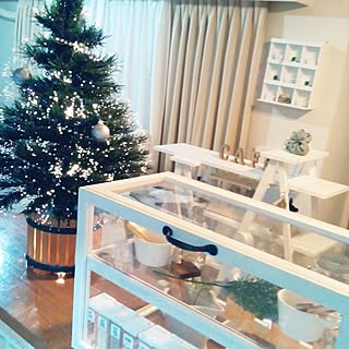 クリスマス/ツリー⇒15年目♥/DIY⇒ショーケース♥/DIY⇒カフェ棚♥/●主人のDIY●...などのインテリア実例 - 2016-11-12 00:57:03