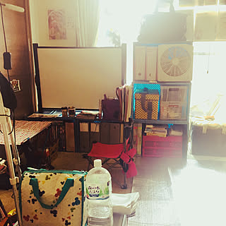 部屋全体/WALKMAN/折りたたみコンテナボックス/折りたたみ椅子/雑貨...などのインテリア実例 - 2018-03-26 09:04:12