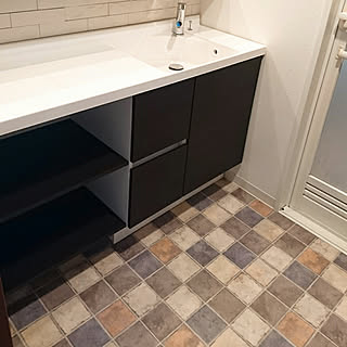 洗面所 サンゲツ壁紙のおしゃれなインテリアコーディネート レイアウトの実例 Roomclip ルームクリップ