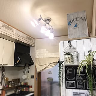 キッチン/セリアリメイクシートオールドウッドC/!!!!!アホ仲間!!!!!/フェイクに水あげ隊/インスタ→chiisoccer_11...などのインテリア実例 - 2017-07-09 20:56:19