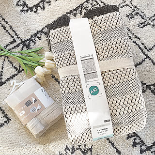 しまむらのラグ 新商品買ったよ のインテリア実例 Roomclip ルームクリップ