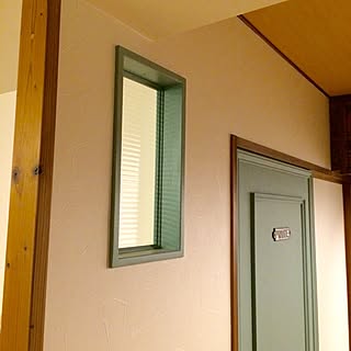 室内窓 明かり取り窓のインテリア実例 Roomclip ルームクリップ 室内窓 明かり取り窓のインテリア実例 Roomclip ルームクリップ
