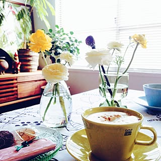 机/フラワーベース/ラナンキュラス/アラビア/エバーフレッシュ...などのインテリア実例 - 2015-03-21 13:59:07