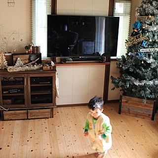 部屋全体/クリスマスプレゼントは何にしますか?/イルミネーションライト/りんご箱/クリスマス...などのインテリア実例 - 2016-11-30 07:22:49