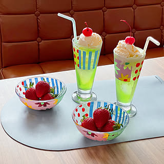 レトロ クリームソーダのおしゃれなインテリア 部屋 家具の実例 Roomclip ルームクリップ