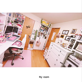 ホワイトインテリア ゲーム部屋のインテリア実例 Roomclip ルームクリップ