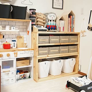 部屋全体/楽天で買ったもの/子供と暮らす/キッズスペース/IKEA/壁紙屋本舗...などのインテリア実例 - 2017-02-27 20:22:39