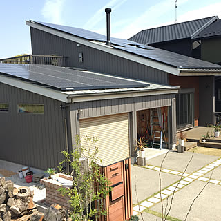 部屋全体/ガルバリウムの家/薪ストーブ/ログハウス風/えんとつのあるおうち*...などのインテリア実例 - 2018-04-18 12:54:06