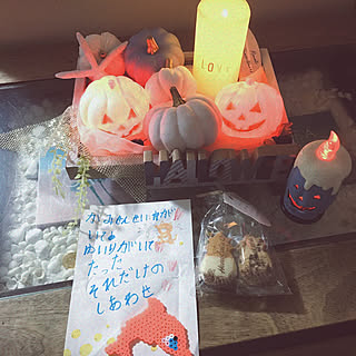 ハロウィンライト/ハロウィンカボチャ/ハロウィンディスプレイ/ハロウィン/Daiso...などのインテリア実例 - 2019-10-31 17:49:05