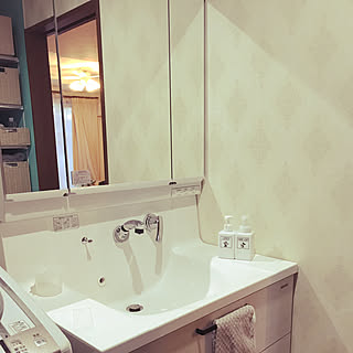 アクセントクロス ツートンカラーのインテリア実例 Roomclip ルームクリップ