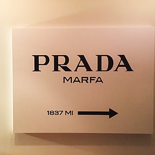 Prada プラダ ゴシップガールのまとめページ Roomclip ルームクリップ