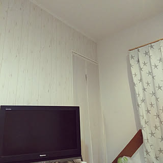 玄関/入り口/平屋/理想の家/カーテン/木目調クロス...などのインテリア実例 - 2018-11-03 23:54:54