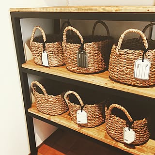 女性の、、の「棚」についてのインテリア実例