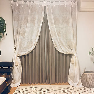 Zara Home リネンカーテンのおしゃれなアレンジ 飾り方のインテリア実例 Roomclip ルームクリップ