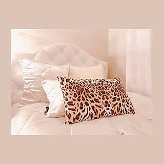 ベッド周り/leopard/大人可愛い/ヒョウ柄/レオパード...などのインテリア実例 - 2017-10-15 20:54:23