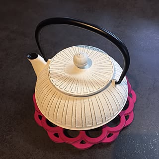 オドゥラデメール 南部鉄器カラーポットのインテリア実例 Roomclip ルームクリップ オドゥラデメール 南部鉄器カラーポットのインテリア実例 Roomclip ルームクリップ