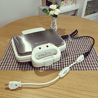 机/スイッチ/ビタントニオのワッフルメーカー/電気工事士の父/どこでもスイッチ...などのインテリア実例 - 2018-10-05 15:43:10