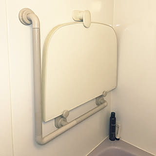 バス/トイレ/補助手すり/脚の悪い方参考にしてね/lement/ルメントシャンプー&トリートメント...などのインテリア実例 - 2018-01-30 09:54:58