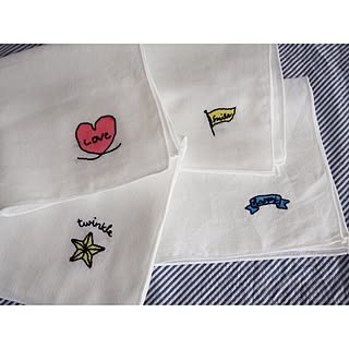 刺繍 ベビーグッズのおしゃれなアレンジ 飾り方のインテリア実例 Roomclip ルームクリップ
