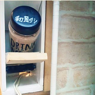 ●主人のDIY●/コンセント隠し♥/●主人のアイデア♥/スリム調味料入れ⇒4段♥/★ホットユーザー⇒Thank you!★...などのインテリア実例 - 2017-05-13 21:34:31