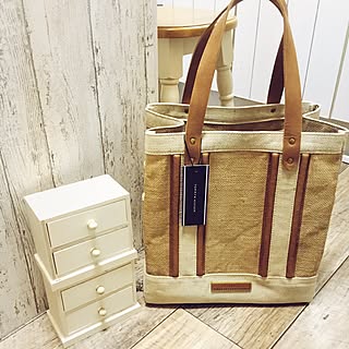 部屋全体/大人買いしました/娘とデート♡/ダイソーウッドBOX/牛革bag...などのインテリア実例 - 2015-12-24 22:31:27