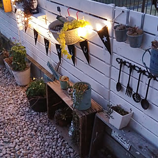 部屋全体/多肉植物/すのこフェンスDIY/ガーランド/ジャンク風...などのインテリア実例 - 2018-12-30 19:54:54