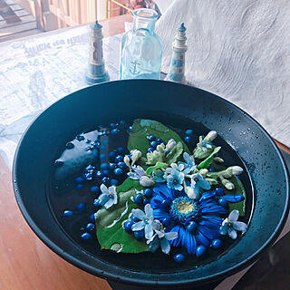 フラワーアレンジメント 青い花のインテリア実例 Roomclip ルームクリップ
