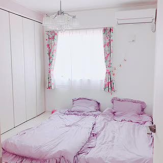 ニトリ 花柄カーテンのおしゃれなアレンジ 飾り方のインテリア実例 Roomclip ルームクリップ