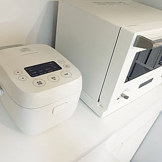白い炊飯器のインテリア実例 Roomclip ルームクリップ