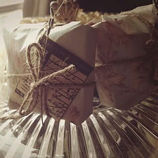 アンティーク風/フレンチ/アンティーク/紙雑貨/手作り石鹸...などのインテリア実例 - 2014-03-17 08:10:53