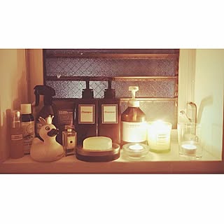 女性の、1LDK、一人暮らしの「バス/トイレ」についてのインテリア実例