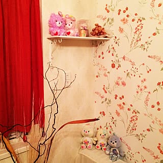 花柄壁紙 ケアベアのインテリア実例 Roomclip ルームクリップ