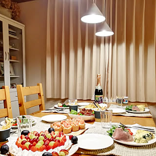 部屋全体/クリスマス/ナチュラル/ナチュラルインテリア/インテリア...などのインテリア実例 - 2019-12-26 20:45:02