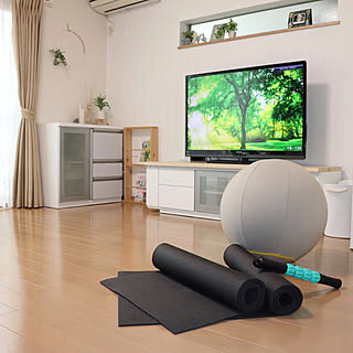 バランスボール バランスボールカバーのおしゃれなアレンジ 飾り方のインテリア実例 Roomclip ルームクリップ